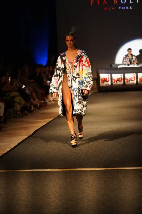 Pia Bolte, 8 August 2026, show 6, Runway. Frame U_GJVQ