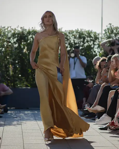 7 August 2026, show 1, Runway. Frame QYJGB_