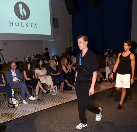 Runway, 9 August 2026. Frame O8YAV7