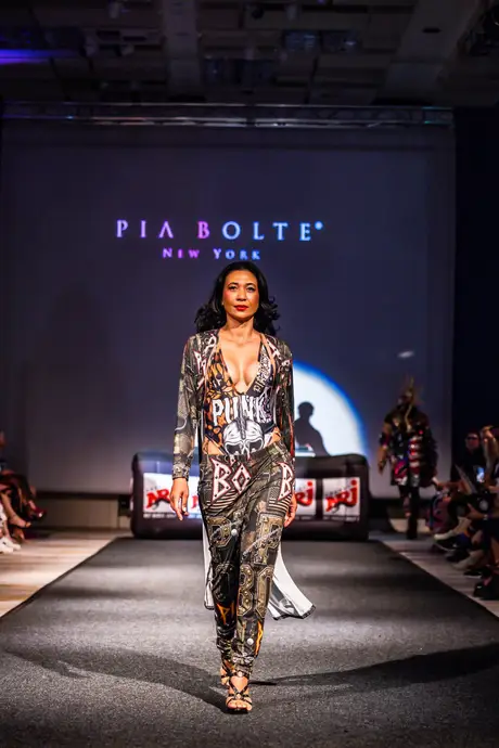 Pia Bolte, 8 August 2026, show 6, Runway. Frame WH431-