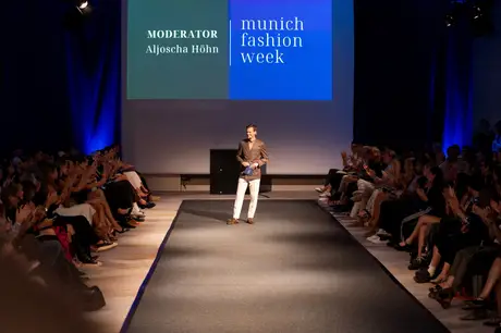 Madame MG Couture, 7 August 2026, show 2, Runway. Frame 8EIS2Z