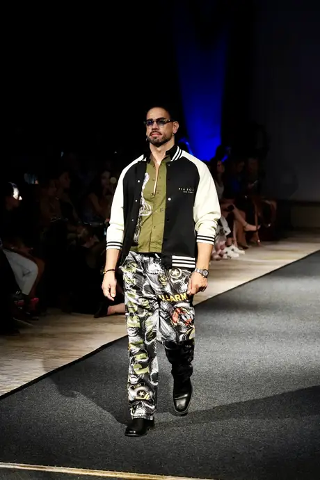 Pia Bolte, 8 August 2026, show 6, Runway. Frame NQC-1P