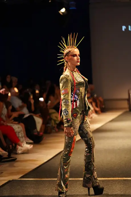 Pia Bolte, 8 August 2026, show 6, Runway. Frame FRLHSW
