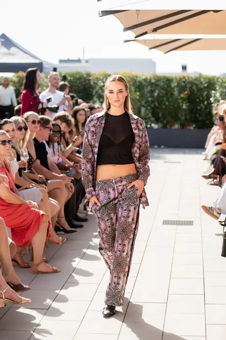 Roubs Style, 9 August 2026, show 4, Runway. Frame CEO9LB