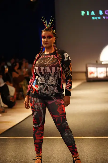 Pia Bolte, 8 August 2026, show 6, Runway. Frame VU5ZC5