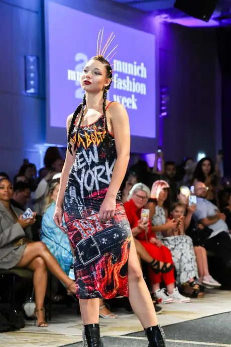 Pia Bolte, 8 August 2026, show 6, Runway. Frame HFZGUE
