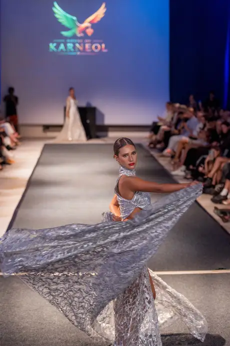 7 August 2026, show 2, Runway. Frame MIV3LE
