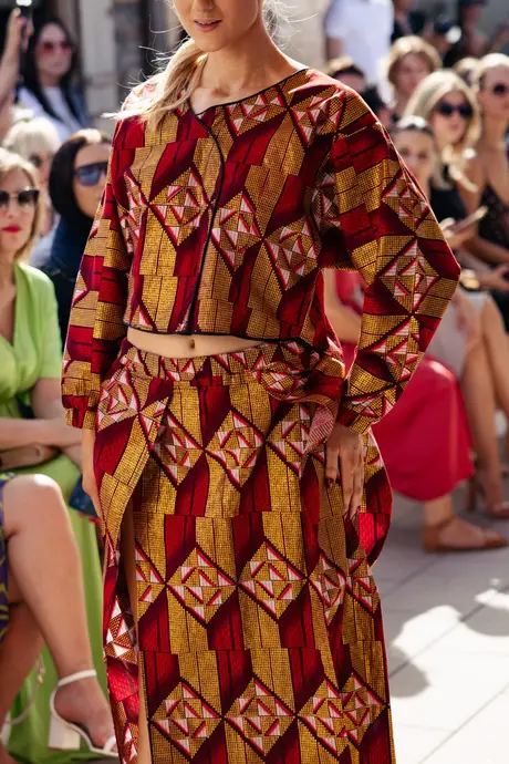 Roubs Style, 9 August 2026, show 4, Runway. Frame URZ8EN