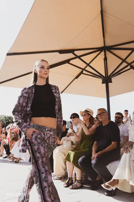 9 August 2026, show 4, Runway. Frame 7CO8XE