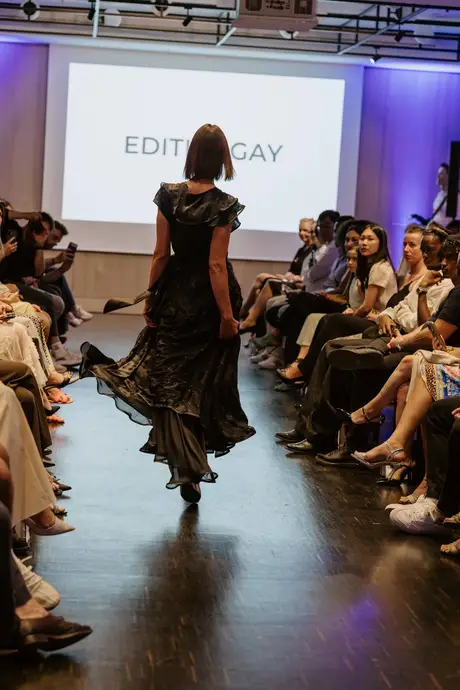8 August 2026, show 5, Runway. Frame 0ZZUN_
