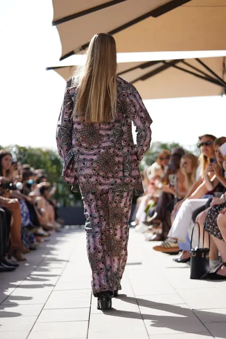 Roubs Style, 9 August 2026, show 4, Runway. Frame KOYO1W