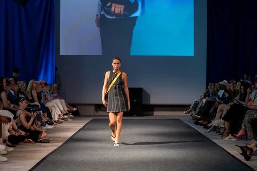 Joelle Jacobs x Holsta, 9 August 2026, show 6, Runway. Frame KO1J29