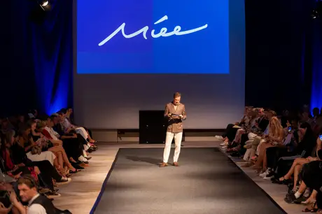 Madame MG Couture, 7 August 2026, show 2, Runway. Frame 67E309