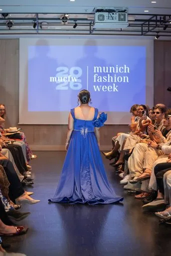 House of Karneol, 9 August 2026, show 5, Runway. Frame OGCDBQ