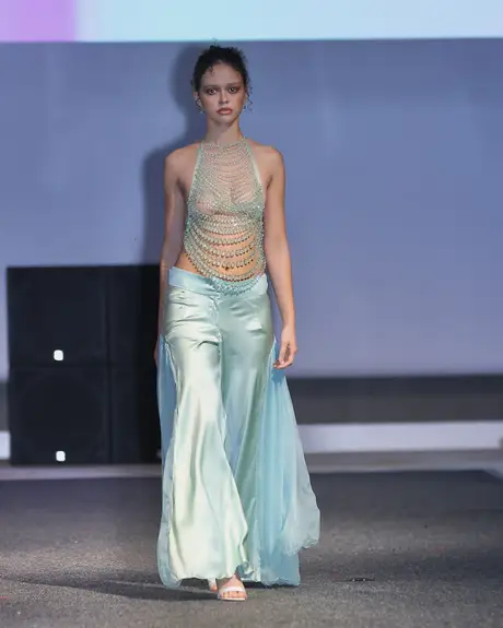 7 August 2026, show 2, Runway. Frame WSXEHF