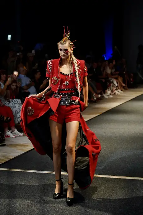 Pia Bolte, 8 August 2026, show 6, Runway. Frame EWUOAQ