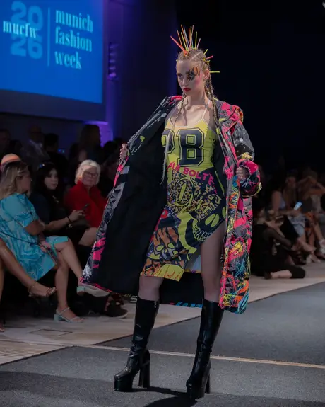 Pia Bolte, 8 August 2026, show 6, Runway. Frame TT9LSQ