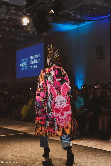 Pia Bolte, 8 August 2026, show 6, Runway. Frame OFZNB4