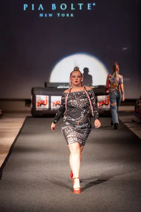 Pia Bolte, 8 August 2026, show 6, Runway. Frame T4Q62C