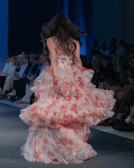 7 August 2026, show 2, Runway. Frame HSIHQL