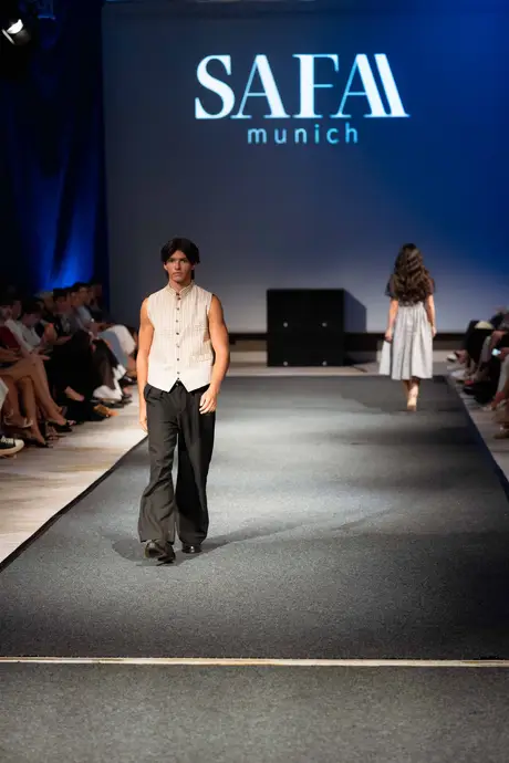 7 August 2026, show 2, Runway. Frame BNJHDD