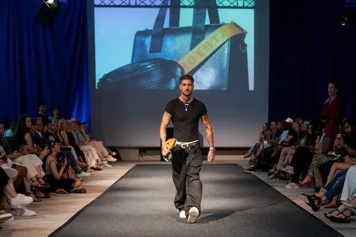 Joelle Jacobs x Holsta, 9 August 2026, show 6, Runway. Frame L-SHIZ