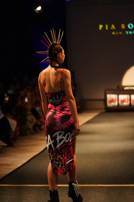 Pia Bolte, 8 August 2026, show 6, Runway. Frame BR1Q07