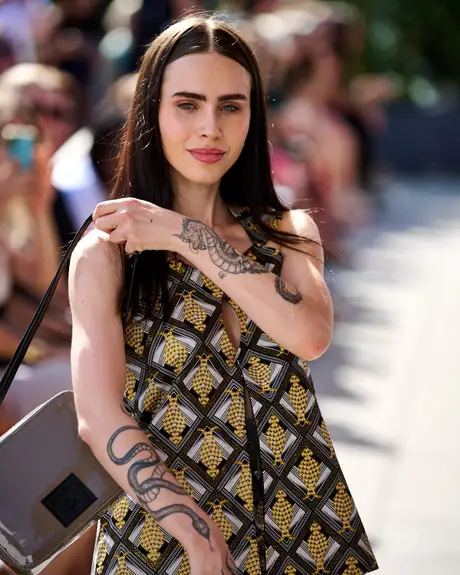 Roubs Style, 9 August 2026, show 4, Runway. Frame Q7TY4V