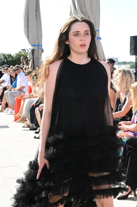 SAFAA x Lovely Kiss, 8 August 2026, show 4, Runway. Frame BHL4KN