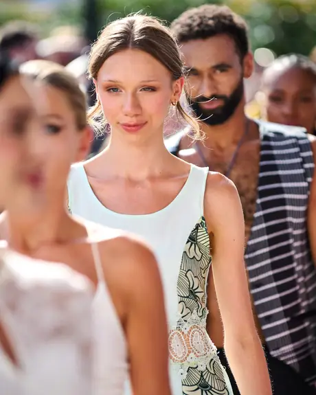 Roubs Style, 9 August 2026, show 4, Runway. Frame 8PYX_K