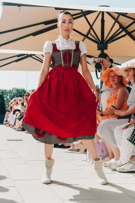 Roubs Style, 9 August 2026, show 4, Runway. Frame VRZTML