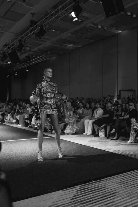 Pia Bolte, 8 August 2026, show 6, Runway. Frame EQS3LW