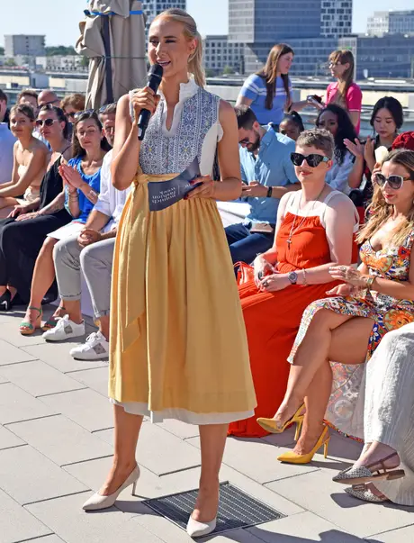 8 August 2026, show 4, Runway. Frame FSJ2IG