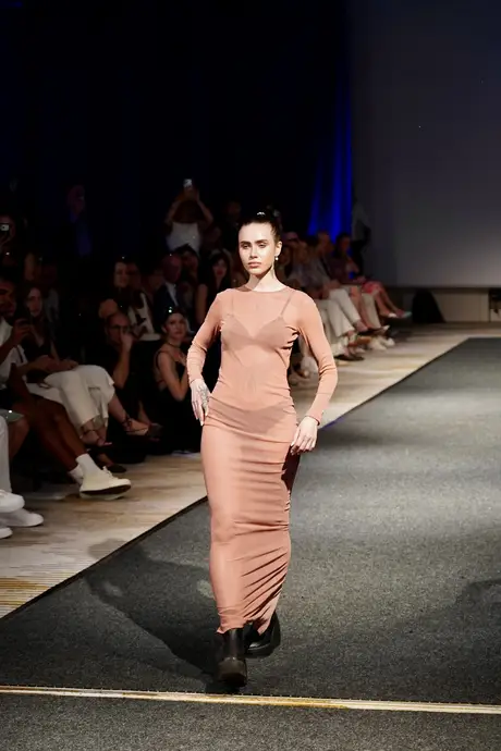 Joelle Jacobs x Holsta, 9 August 2026, show 6, Runway. Frame 7KSDHO