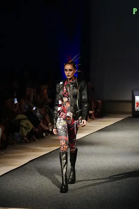 Pia Bolte, 8 August 2026, show 6, Runway. Frame OKNJAY