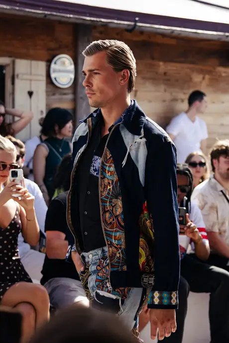 Roubs Style, 9 August 2026, show 4, Runway. Frame GFJQK7