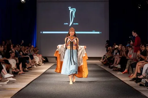 Joelle Jacobs x Holsta, 9 August 2026, show 6, Runway. Frame 4CXADP