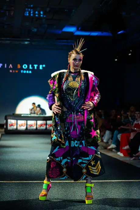 Pia Bolte, 8 August 2026, show 6, Runway. Frame G6J5QY