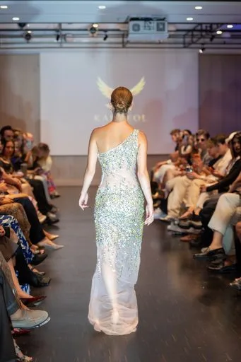 House of Karneol, 9 August 2026, show 5, Runway. Frame 5KASMJ