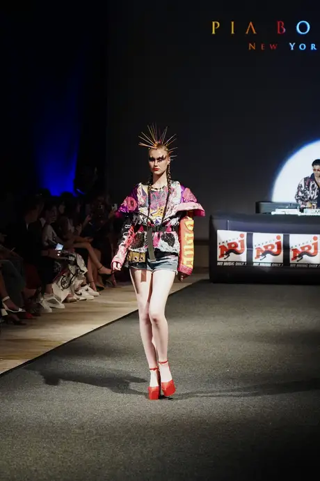 Pia Bolte, 8 August 2026, show 6, Runway. Frame FEHV_K