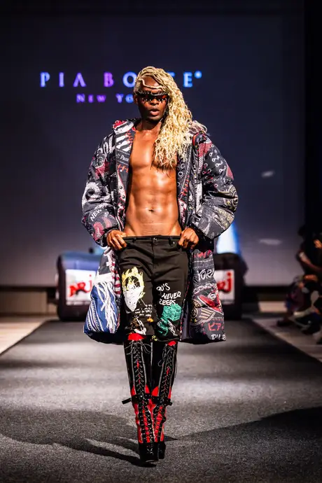 Pia Bolte, 8 August 2026, show 6, Runway. Frame XKIMWP