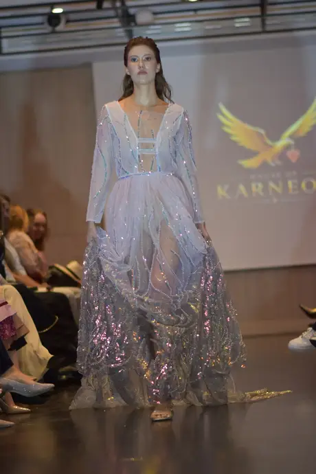 House of Karneol, 9 August 2026, show 5, Runway. Frame I_IVEP