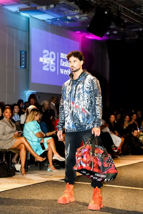 Pia Bolte, 8 August 2026, show 6, Runway. Frame T3DCSP
