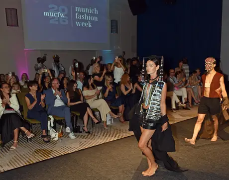 Runway, 9 August 2026. Frame 7P5SNV