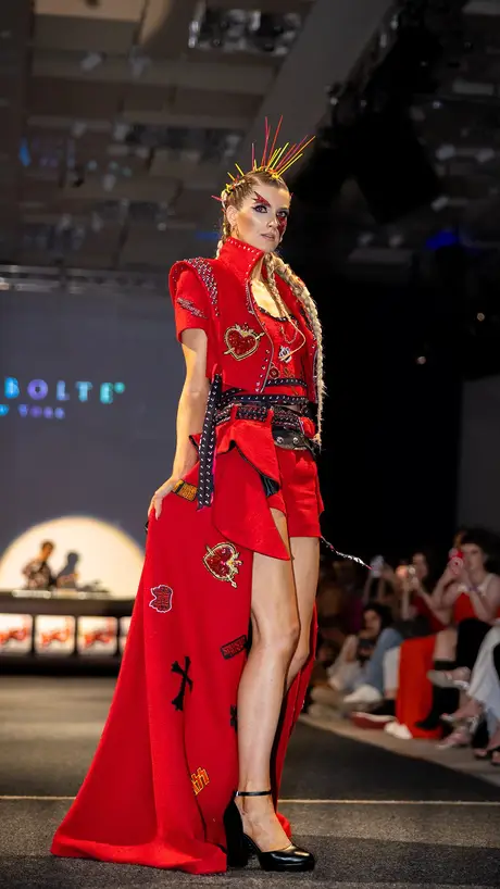 Pia Bolte, 8 August 2026, show 6, Runway. Frame 9MMSLG