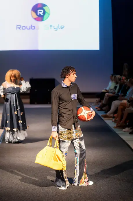 7 August 2026, show 2, Runway. Frame ZVCFAJ