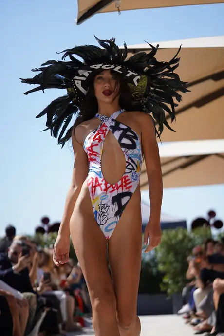 Pia Bolte, 8 August 2026, show 2, Runway. Frame ZBN8YZ