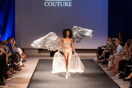 Madame MG Couture, 7 August 2026, show 2, Runway. Frame VUW2ZF