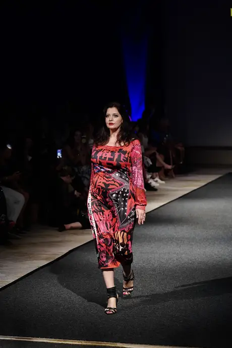Pia Bolte, 8 August 2026, show 6, Runway. Frame F8OVP8