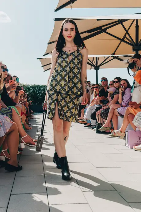 Roubs Style, 9 August 2026, show 4, Runway. Frame FY14QH